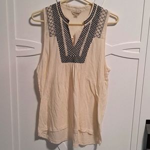 Lucky Brand Large embroidered top